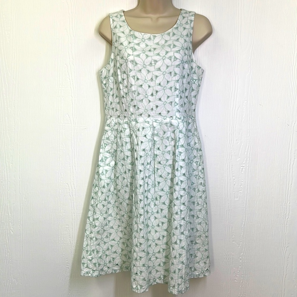 The Limited - Vintage Floral Embellishment Sleeveless White & Mint Midi Dress 8